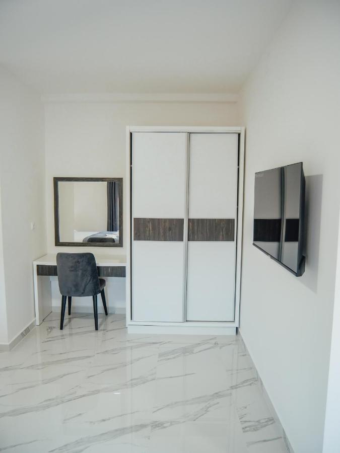 Apartments Gjenashaj Ulcinj Exterior photo